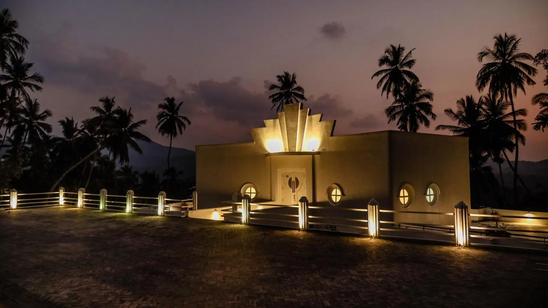 *****  The Flame Tree Estate & Hotel Kandy Sri Lanka