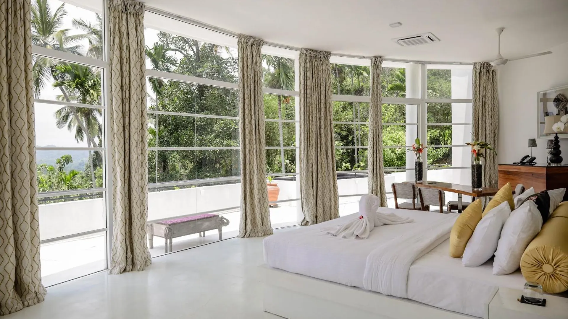 The Flame Tree Estate & Hotel Kandy
